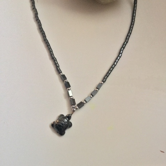 Turtle tribe pendant necklace - Picture 3 of 8